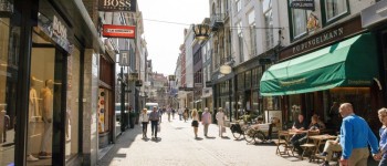 5 Winkelgebied Het Noordeinde.jpg