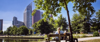 Dak- en thuisloze vrouwe